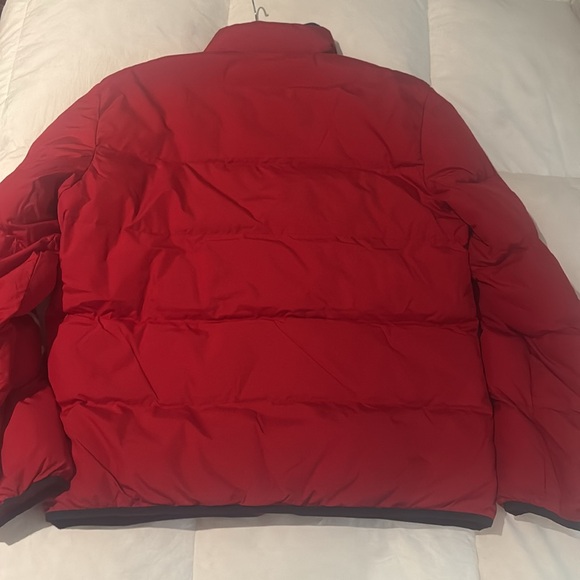Men’s Nautica Red Puffer Jacket size medium - Picture 8 of 8